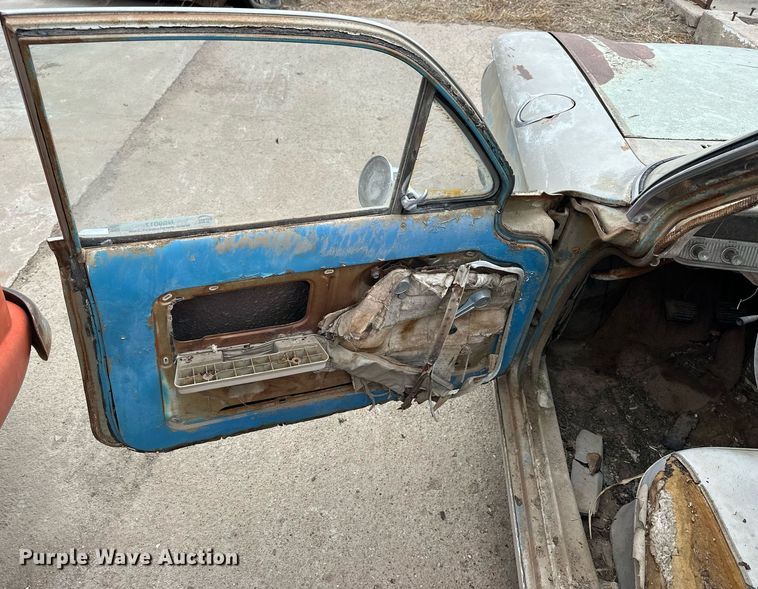 image for item NS9017 1962 Chevrolet Corvair 900