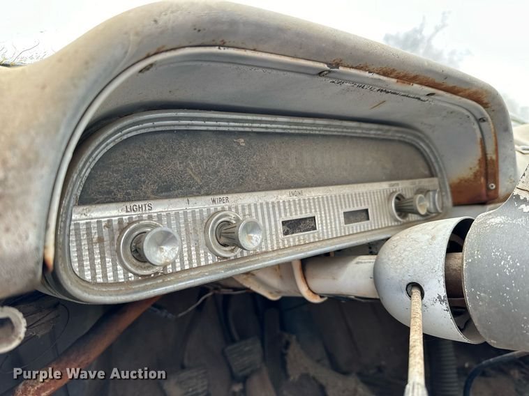 image for item NS9017 1962 Chevrolet Corvair 900