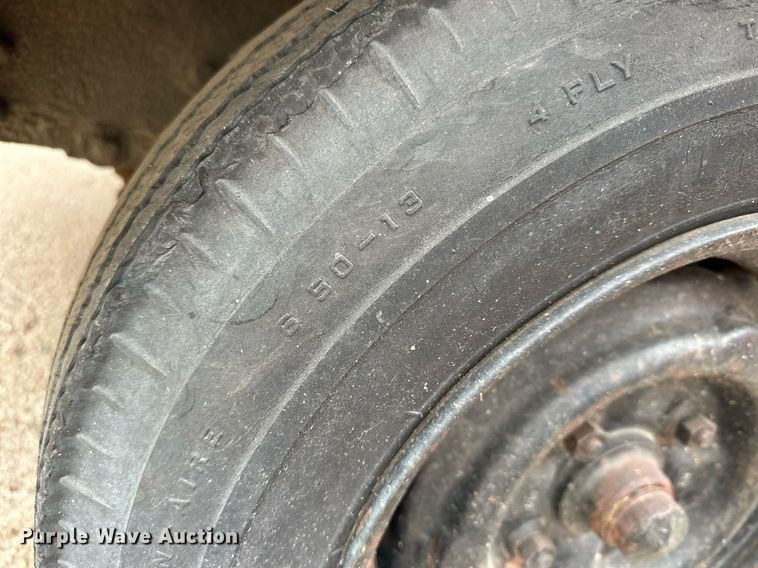 image for item NS9017 1962 Chevrolet Corvair 900