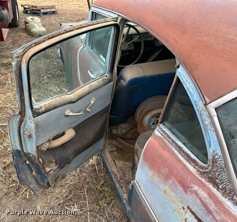 image for item NS9018 1955 Pontiac