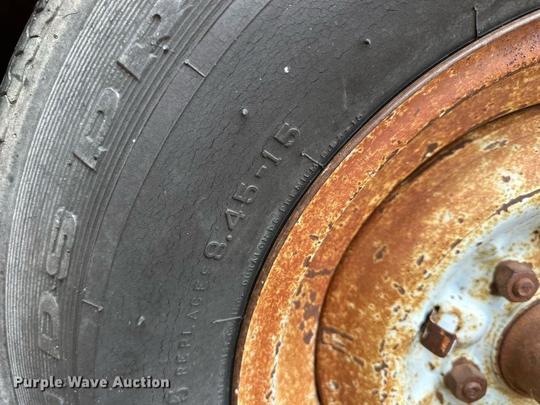 image for item NS9018 1955 Pontiac