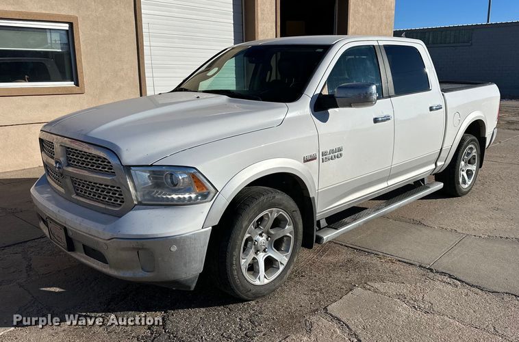 image for item NS9039 2016 Dodge Ram 1500 Laramie  Crew Cab pickup truck