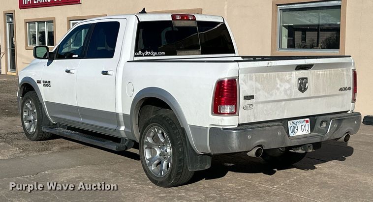 image for item NS9039 2016 Dodge Ram 1500 Laramie  Crew Cab pickup truck