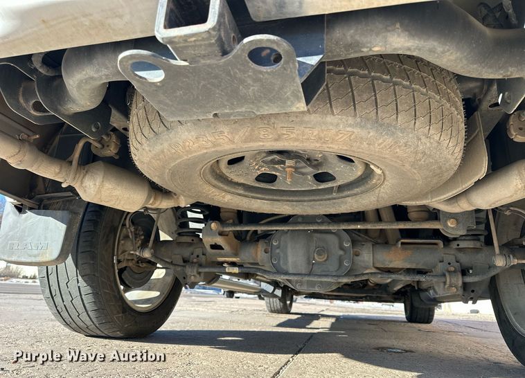 image for item NS9039 2016 Dodge Ram 1500 Laramie  Crew Cab pickup truck