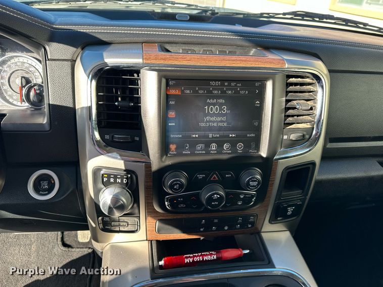 image for item NS9039 2016 Dodge Ram 1500 Laramie  Crew Cab pickup truck