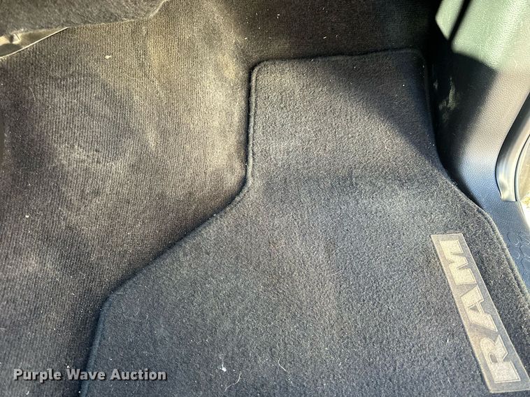 image for item NS9039 2016 Dodge Ram 1500 Laramie  Crew Cab pickup truck