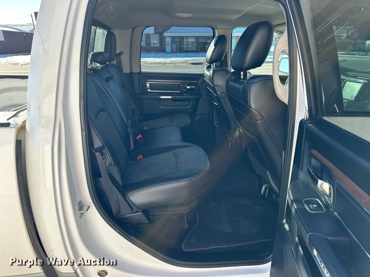 image for item NS9039 2016 Dodge Ram 1500 Laramie  Crew Cab pickup truck