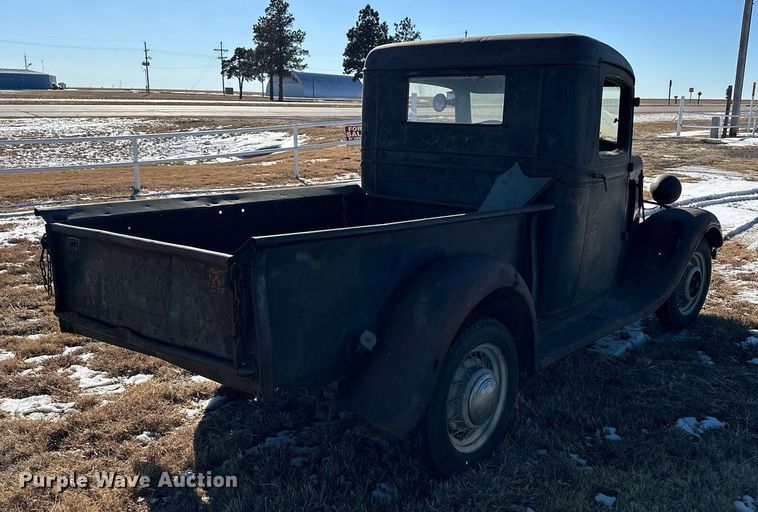 image for item NS9047 1933 Chevrolet  pickup truck