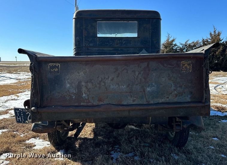 image for item NS9047 1933 Chevrolet  pickup truck