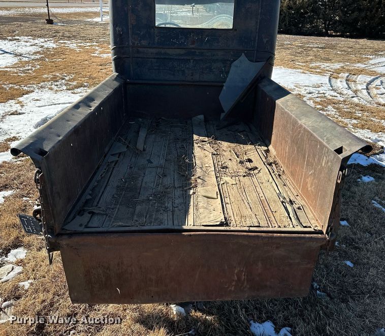 image for item NS9047 1933 Chevrolet  pickup truck