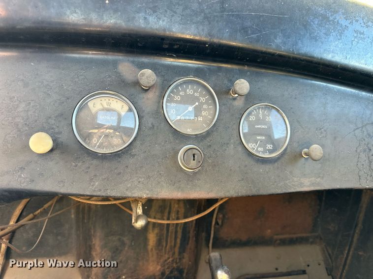 image for item NS9047 1933 Chevrolet  pickup truck