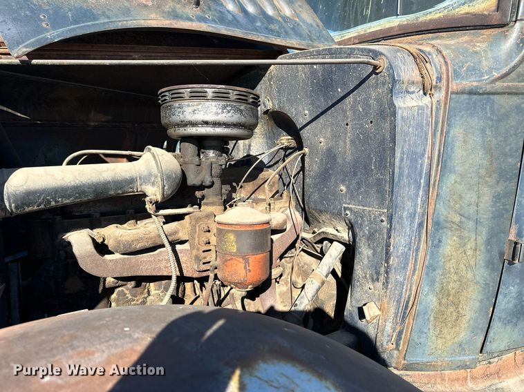 image for item NS9047 1933 Chevrolet  pickup truck