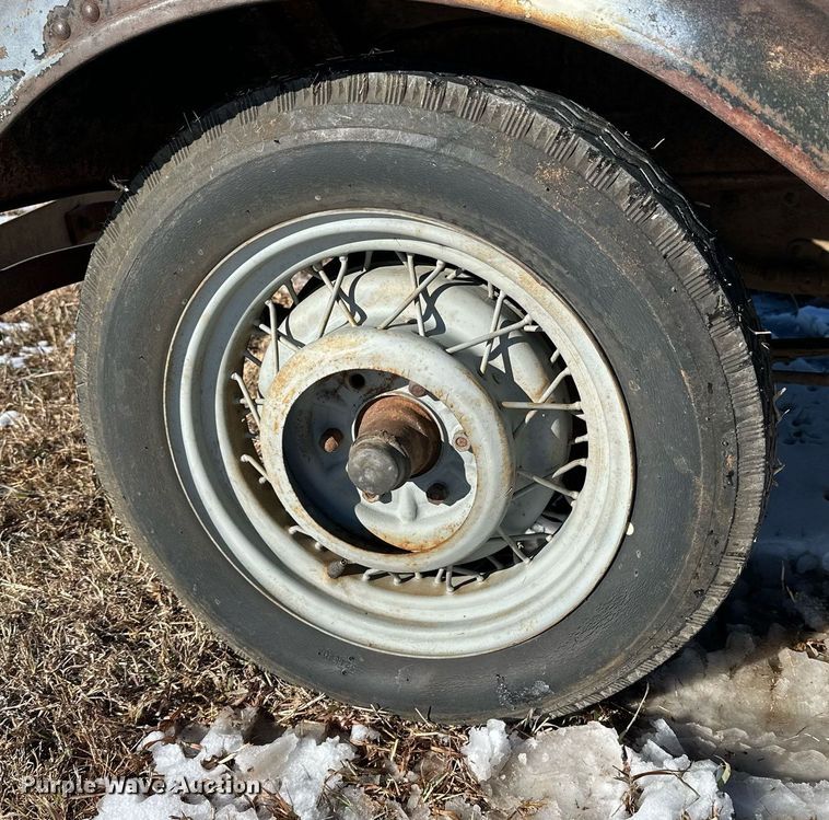 image for item NS9047 1933 Chevrolet  pickup truck