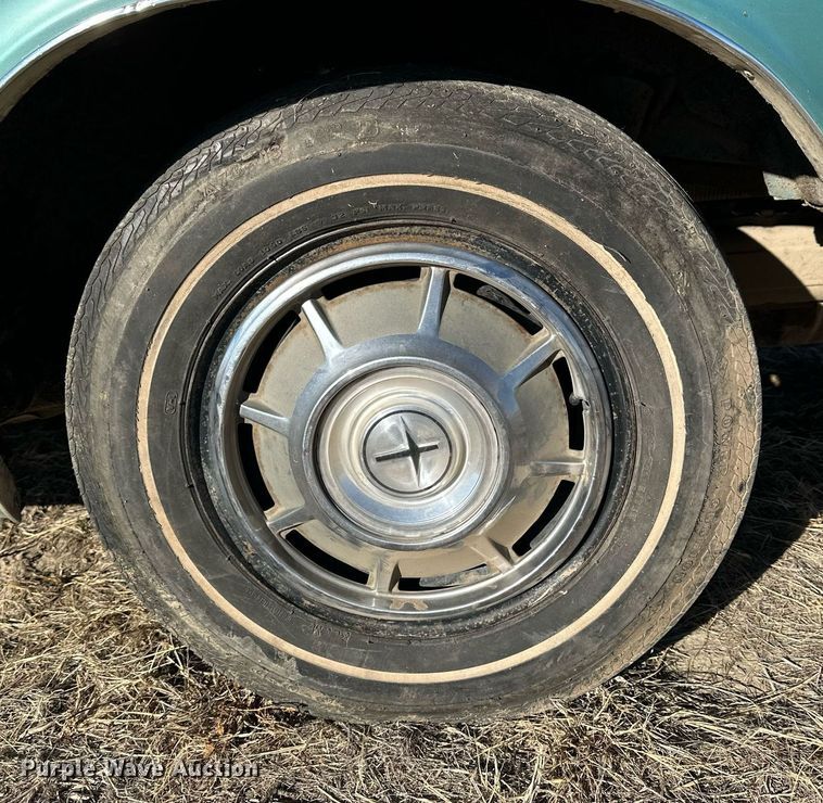 image for item NS9051 1966 Chevrolet Corvair Monza  sedan