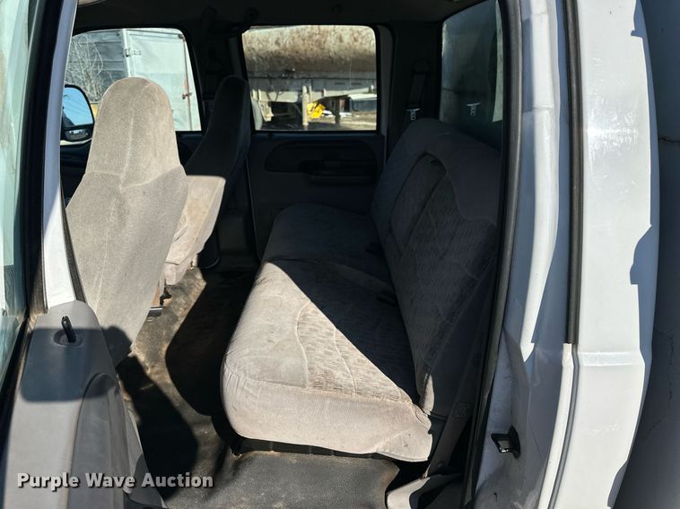 image for item NS9055 1999 Ford F450 Super Duty XLT  Crew Cab utility / service truck