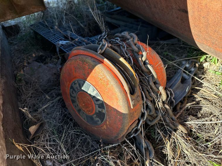 image for item NS9056 Wright Hoist Division BW  hoist