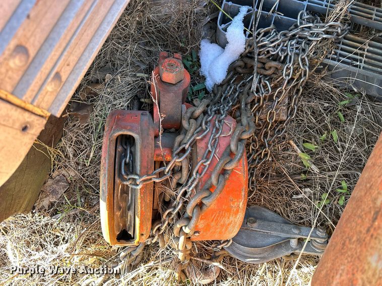 image for item NS9056 Wright Hoist Division BW  hoist