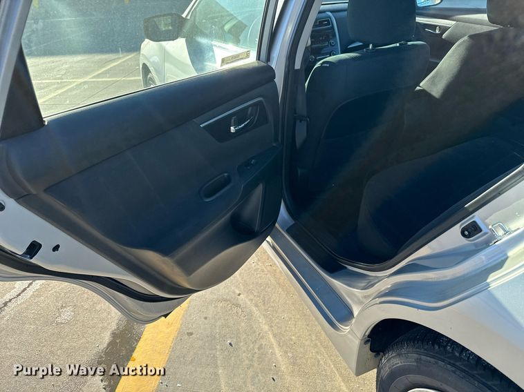 image for item NX9979 2015 Nissan Altima S