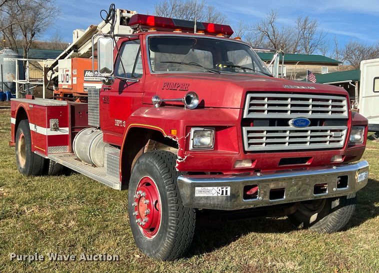 image for item OA9232 1985 Ford F750  bucket truck