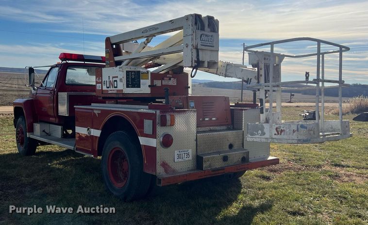 image for item OA9232 1985 Ford F750  bucket truck