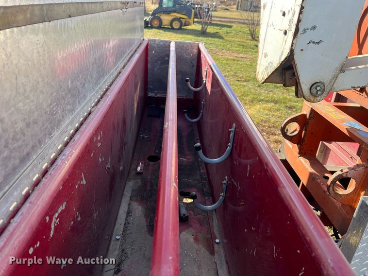 image for item OA9232 1985 Ford F750  bucket truck