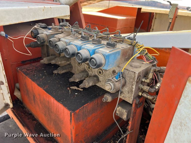 image for item OA9232 1985 Ford F750  bucket truck