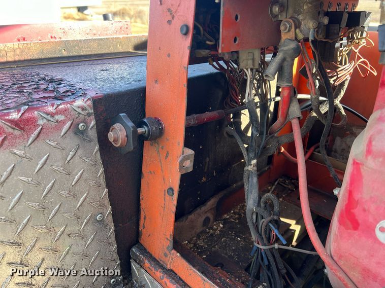 image for item OA9232 1985 Ford F750  bucket truck