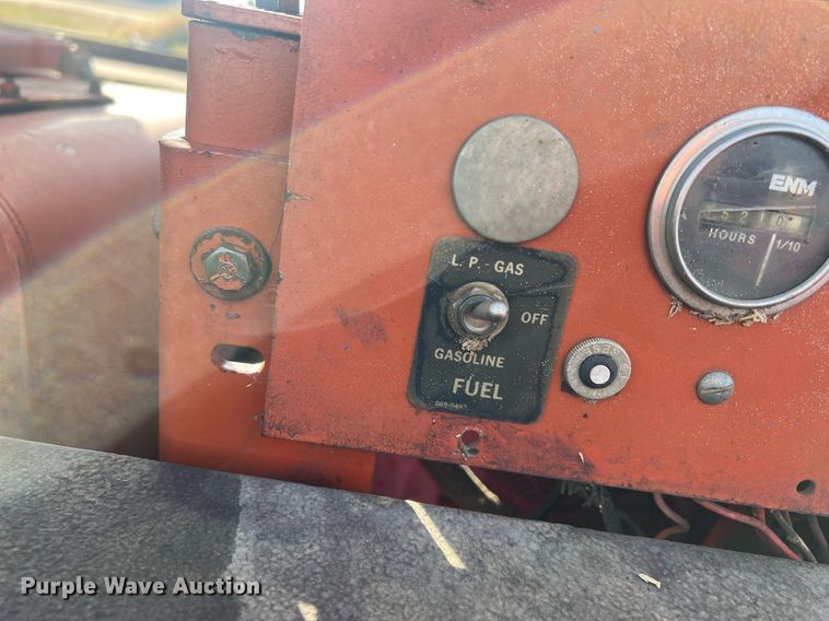 image for item OA9232 1985 Ford F750  bucket truck