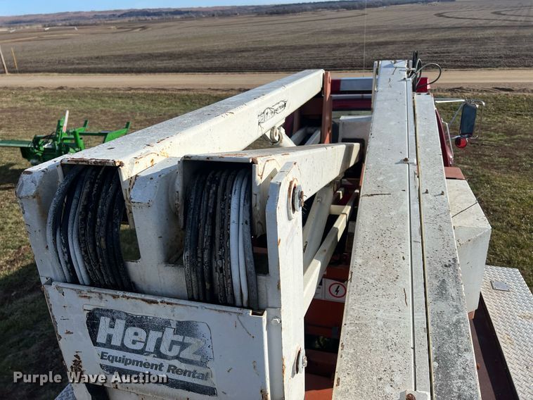 image for item OA9232 1985 Ford F750  bucket truck