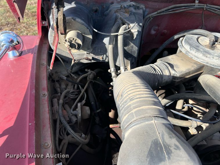 image for item OA9232 1985 Ford F750  bucket truck