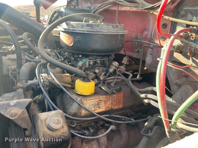 image for item OA9232 1985 Ford F750  bucket truck