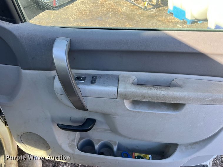 image for item OA9244 2013 Chevrolet Silverado 1500  Ext. Cab pickup truck