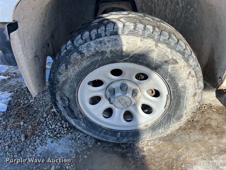 image for item OA9244 2013 Chevrolet Silverado 1500  Ext. Cab pickup truck