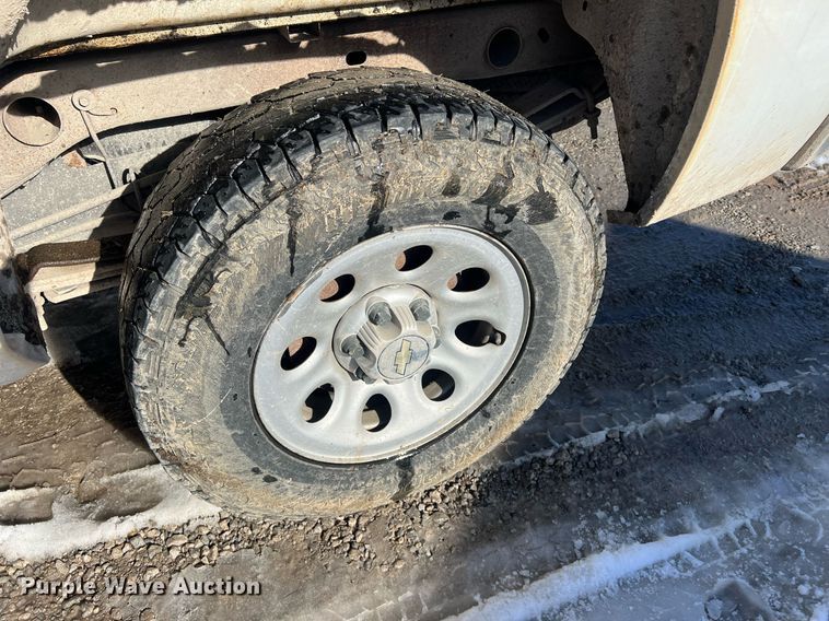 image for item OA9244 2013 Chevrolet Silverado 1500  Ext. Cab pickup truck