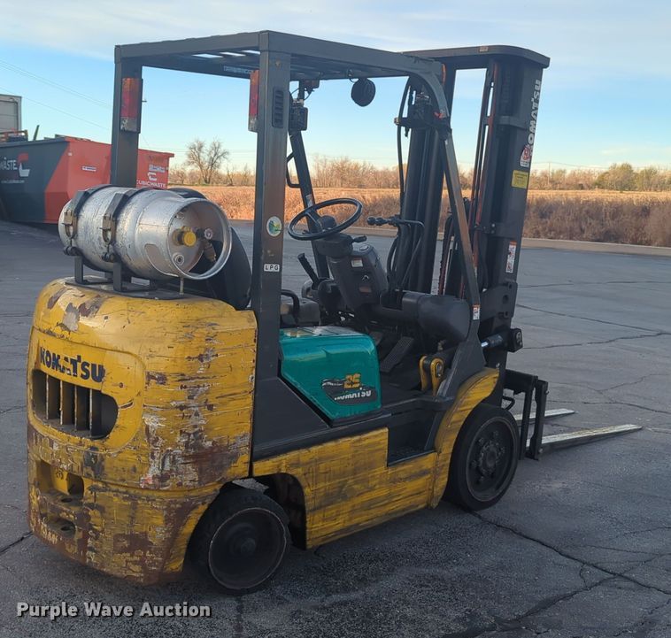 image for item OD9045 Komatsu FG25ST-14  forklift