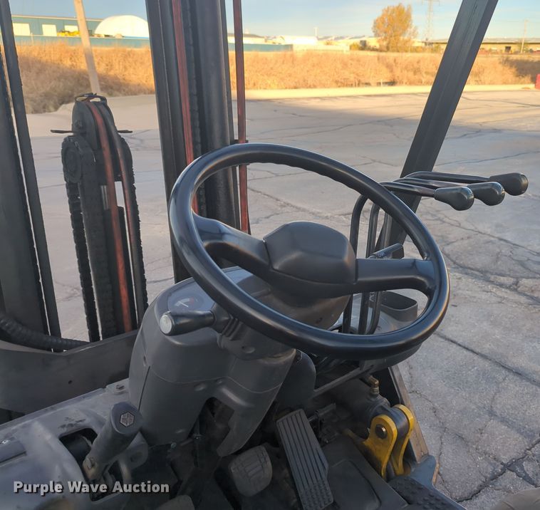 image for item OD9045 Komatsu FG25ST-14  forklift