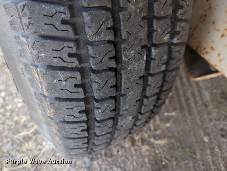 image for item OD9132 2012 WW  enclosed cargo trailer