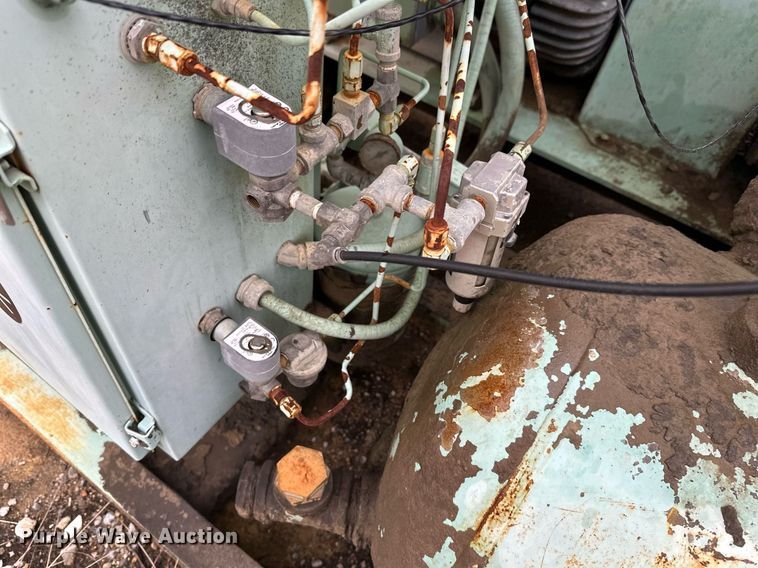 image for item OD9764 Sullair LS-25  air compressor