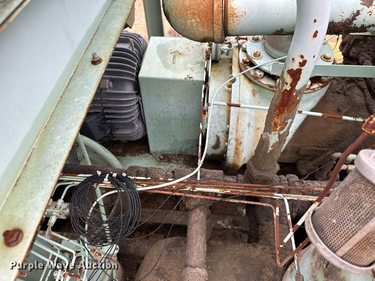 image for item OD9764 Sullair LS-25  air compressor