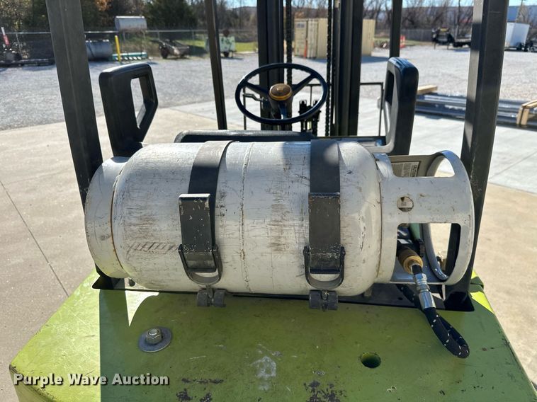 image for item OD9781 Clark GCX25  forklift