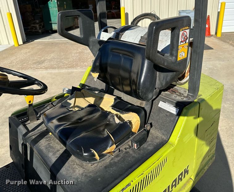image for item OD9781 Clark GCX25  forklift