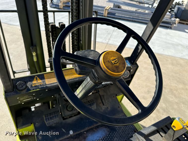 image for item OD9781 Clark GCX25  forklift