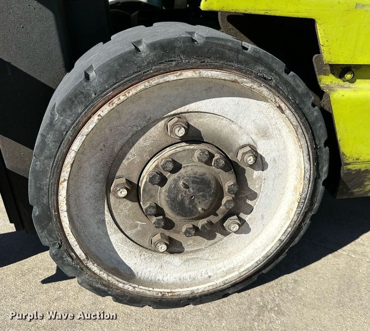 image for item OD9781 Clark GCX25  forklift