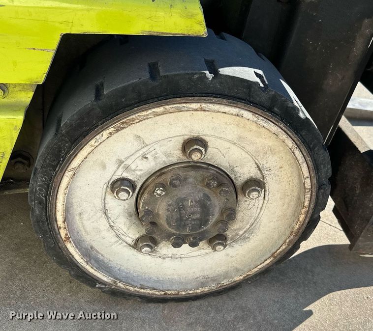image for item OD9781 Clark GCX25  forklift