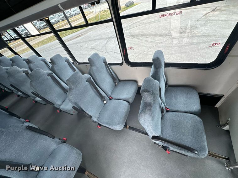 image for item OD9812 2015 Freightliner M2  shuttle bus