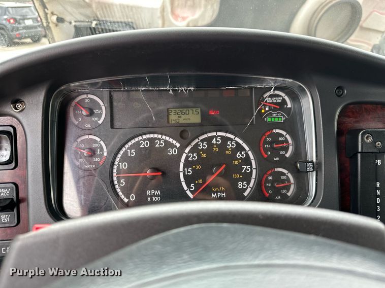 image for item OD9812 2015 Freightliner M2  shuttle bus