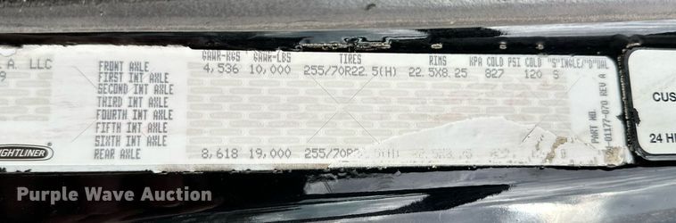 image for item OD9812 2015 Freightliner M2  shuttle bus