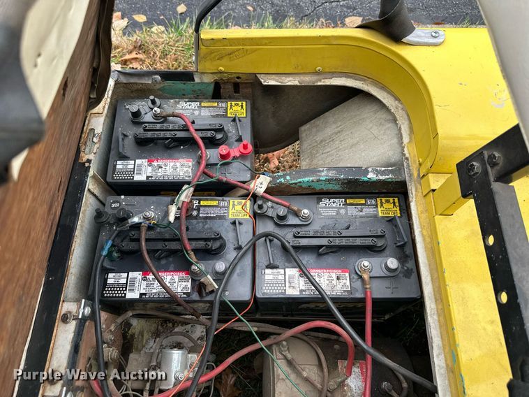 image for item OF9135 EZ GO  golf cart