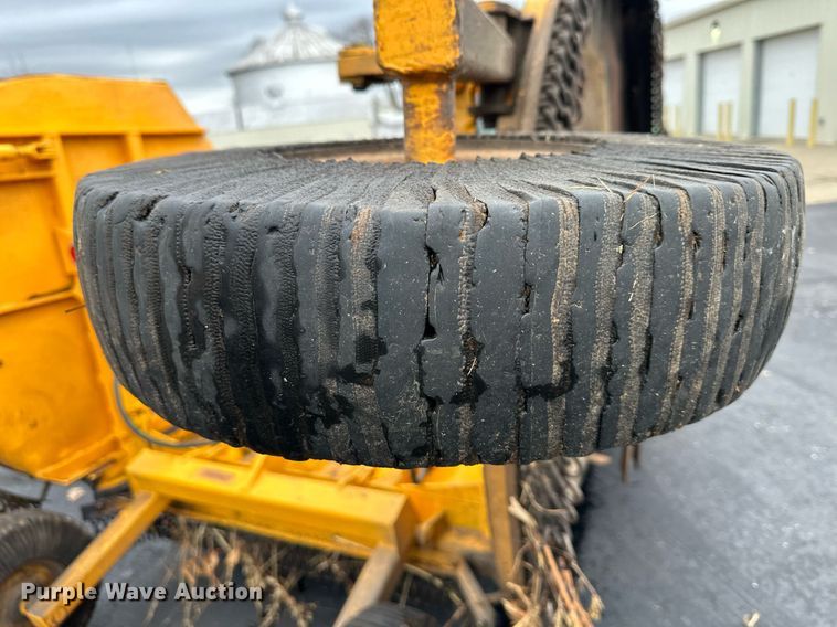 image for item OF9137 Batwing rotary mower