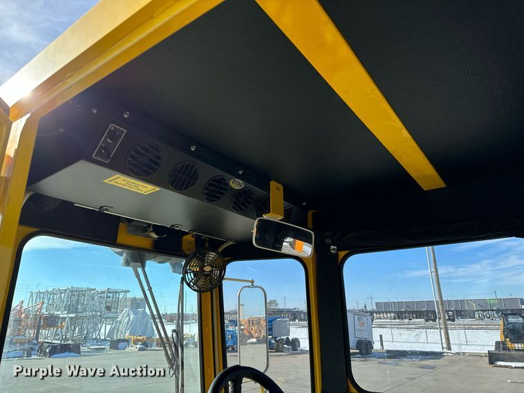 image for item OF9621 Superior Broom SM74C  broom